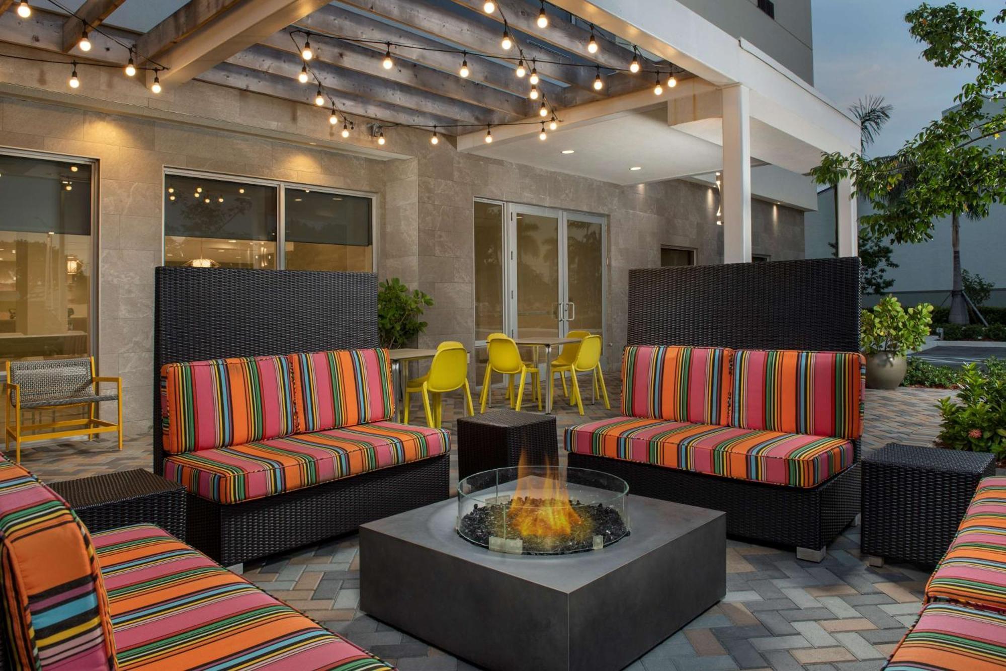 Home2 Suites By Hilton Miami Doral West Airport, Fl Eksteriør billede
